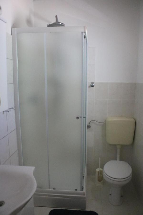 Apartments & Rooms Neno Tribanj-Kruscica Luaran gambar